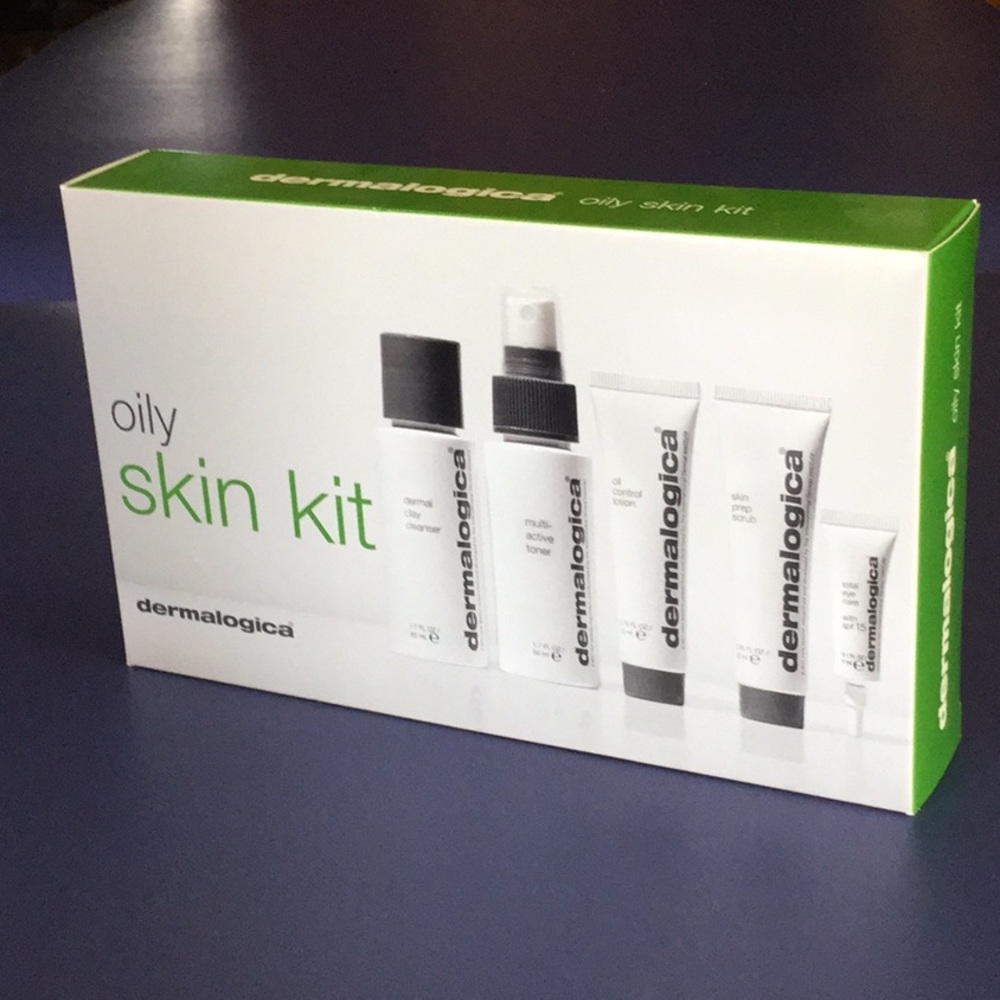 Oily skin kit by Dermalogica